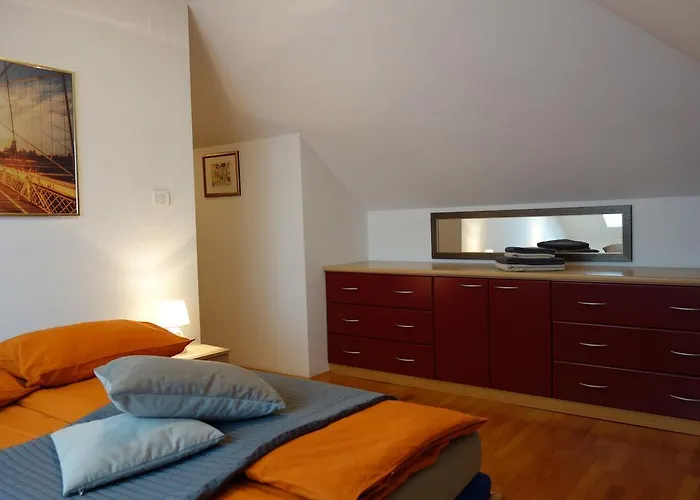 Beks 波斯托伊纳